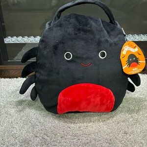 Bella spider Squishmallows pail!